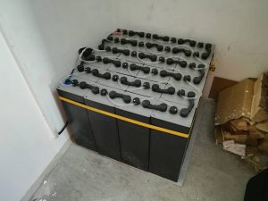 Repasovaná batéria 48V, 730Ah, 960kg, kapacita 35kWh, bezproblémová záloha RD