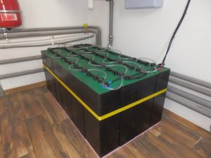 Repasovaná batéria 48V, 730Ah, 960kg, kapacita 35kWh, bezproblémová záloha RD